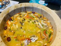 -抚仙湖生态石锅鱼野生菌(告庄店)