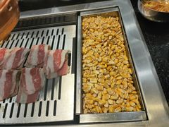 -臻牛烤肉