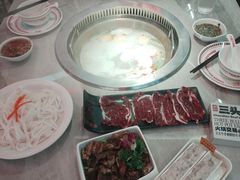 -三头牛·潮汕牛肉生蚝火锅 (夏湾店)