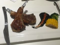 -国际青年会议酒店-苏莱斯餐厅