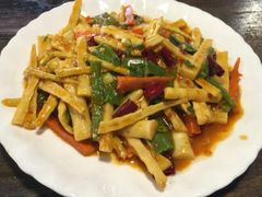 -民食香·腊排骨野生菌美食(木府店)