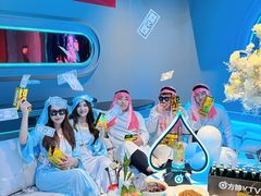 -方糖KTV-PLUS(世茂广场店)