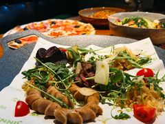 -JINNS锦时 steak&pizza(浸信会礼拜堂旧址店)