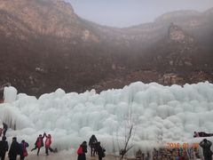 -大平台龙居瀑布旅游区