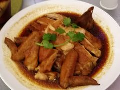 -上海玫瑰园度假酒店