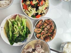 -苏州雏渐肥月嫂