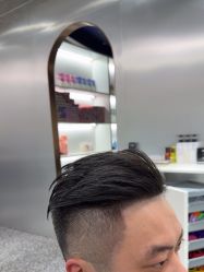 -Tloml salon