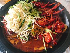 十三香小龙虾-金陵暴走小龙虾·迷踪蟹(凯德MALL店)