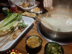 -乐山串串香老火锅(鼓楼店)