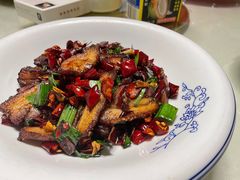 坛香肉-祥云精致湘菜馆(东1时区店)