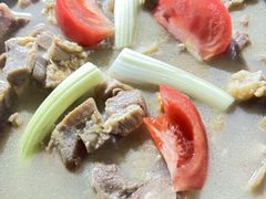 -有一锅·野生菌黑山羊腊排骨火锅(古城北门店)