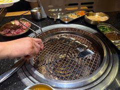 -韩烧牛中牛·甄选黑牛烤肉(黑金店)