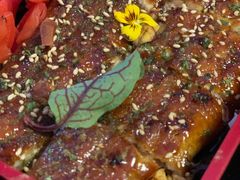 自制活鳗鱼盖饭-鳗鱼家·深夜食堂(军博店)