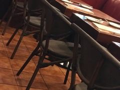 -玛格萝妮比萨屋(四平店)