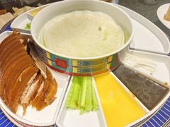 -真地道京味府·鲜橙烤鸭·北京菜(朝外大街东大桥店)