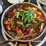 坐标南宫📍值得三刷的宝藏餐馆-鱼杂锅封神！