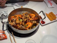 -七欣天香辣蟹火锅(闵行浦江欢乐颂店)