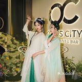 OC 惊现蝙蝠侠“男友”
