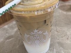 -星巴克(海口美兰机场分店)