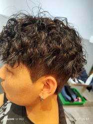 -G.O.T salon