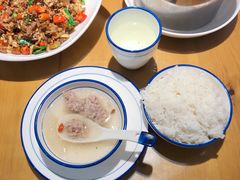 -邻家小馆(银都店)