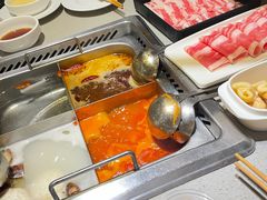 -海底捞火锅(新松江路生日主题店)