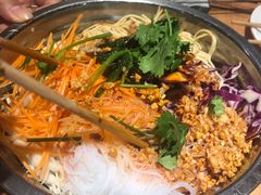 -喝丢一只鞋海鲜烧烤·海肠捞饭(东关街店)