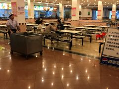 -上海理工大学出版印刷高等专科学院-学生食堂