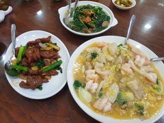 -Zi Yean Restaurant