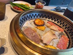 -钱小奴创意自助餐厅·山野黑猪肉畅吃(苏州昆山招商花园城店)