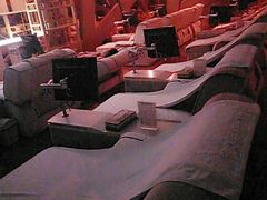 -绿岛汤泉韩式休闲会所