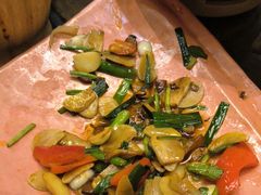 -云海肴·汽锅鸡·云南菜(天山百盛优客店)