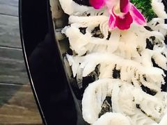 -三人行骨头王火锅(长寿店)