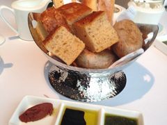 餐前面包-北京金融街丽思卡尔顿酒店·意味轩 Cepe