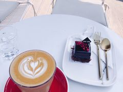 -UNI UNI(环亚凯瑟琳店)