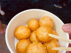 老长沙糖油粑粑-黑色经典臭豆腐·湖南特产(坡子街店)