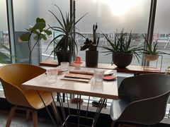 靠窗位-半山腰·云南菜(侨福芳草地店)