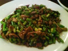 炒鸭杂-余杨鸭鸭餐厅