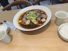 -三顾冒菜(万达店)