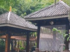 -九曲湾度假村温泉