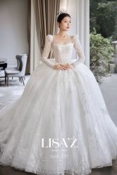 -Renee芮亦婚纱(原丽莎)