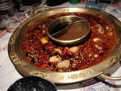 -哥老官重庆美蛙鱼头(西湖银泰十一哥店)