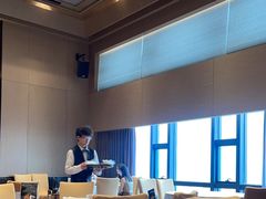-景月阁空中食府(希尔顿酒店)
