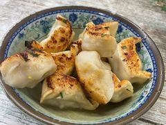 -无名氏宵夜小摊(祝家三姐妹馄饨店)