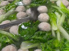 -卢六川汤肉(南方花园店)