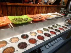 自助调料区-草原塞蛮羊火锅城(港湾店)