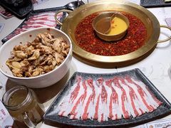 澳洲谷饲100天肥牛-哥老官重庆美蛙鱼头(宝山龙湖店)