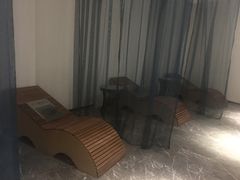 -大连金石滩绿发温泉假日酒店
