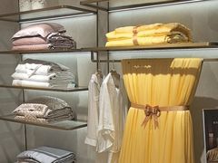 -万事利丝绸(杭州大厦店)