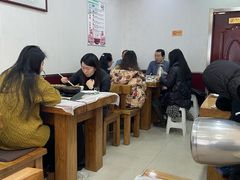 -梁师傅砂锅(哈达西街店)